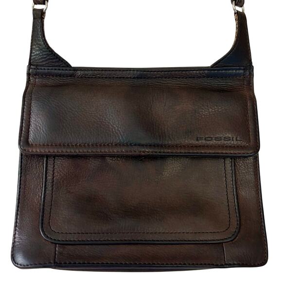 Fossil Handbags - Vintage Fossil leather crossbody purse bag 90 Y2K built in wallet pockets boho
